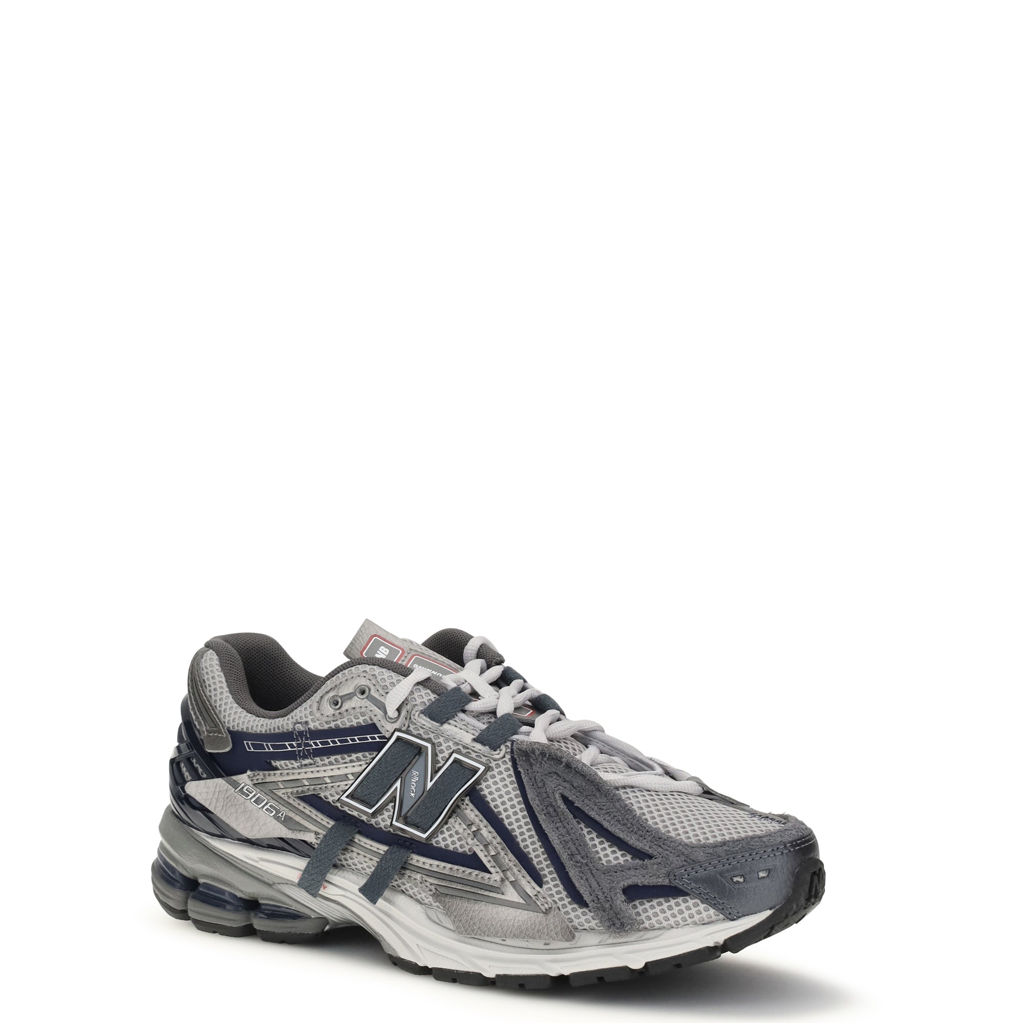 1906 Sneakers