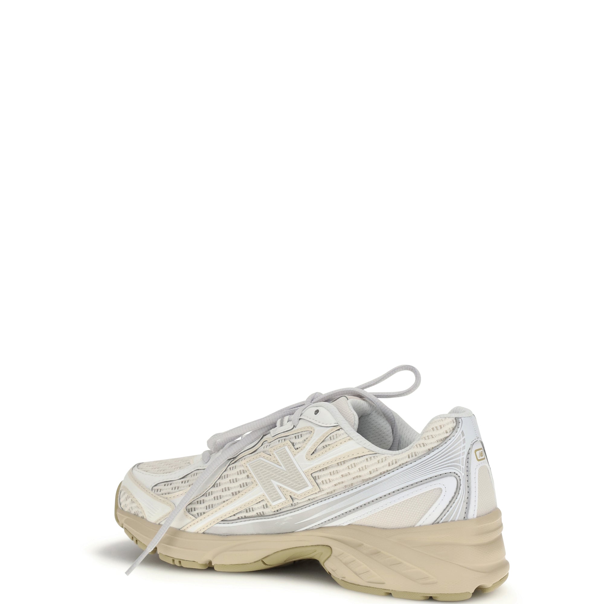 740 Sneakers