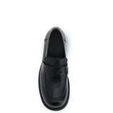 Loafers with visible topstitching