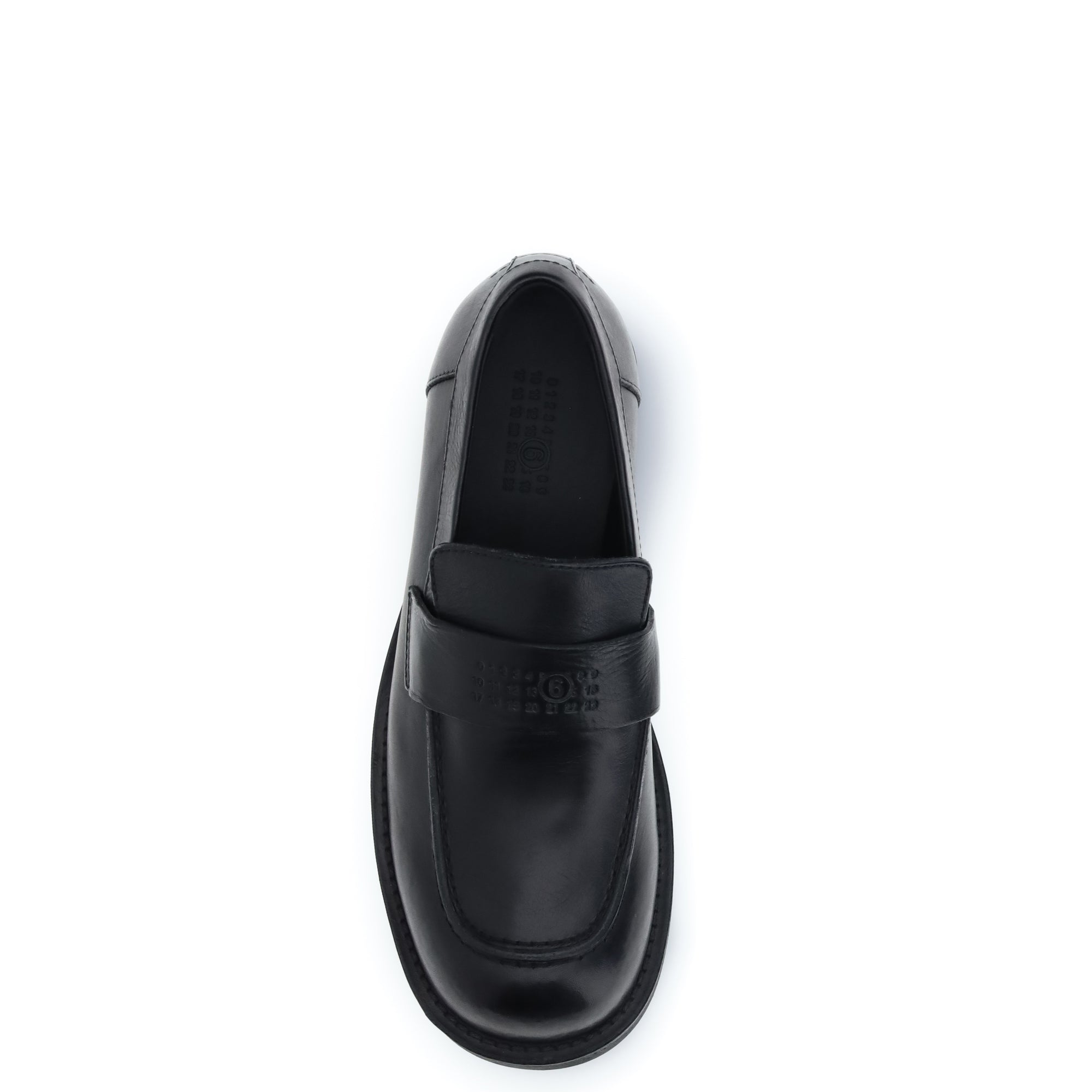Loafers with visible topstitching