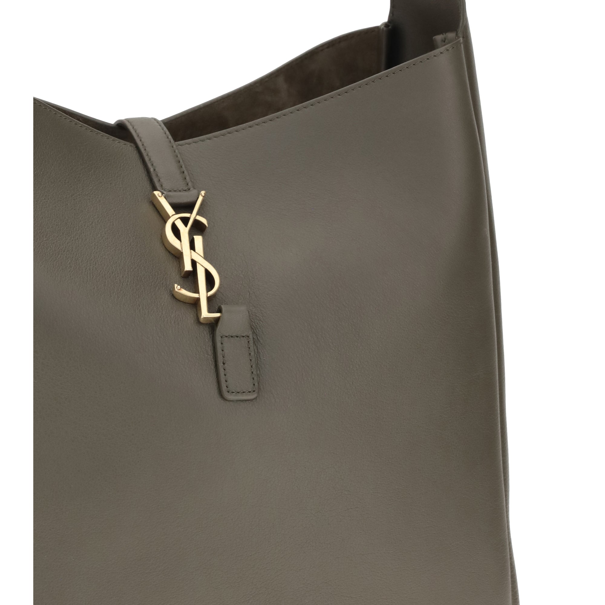 Le 5 À 7 Shoulder Bag