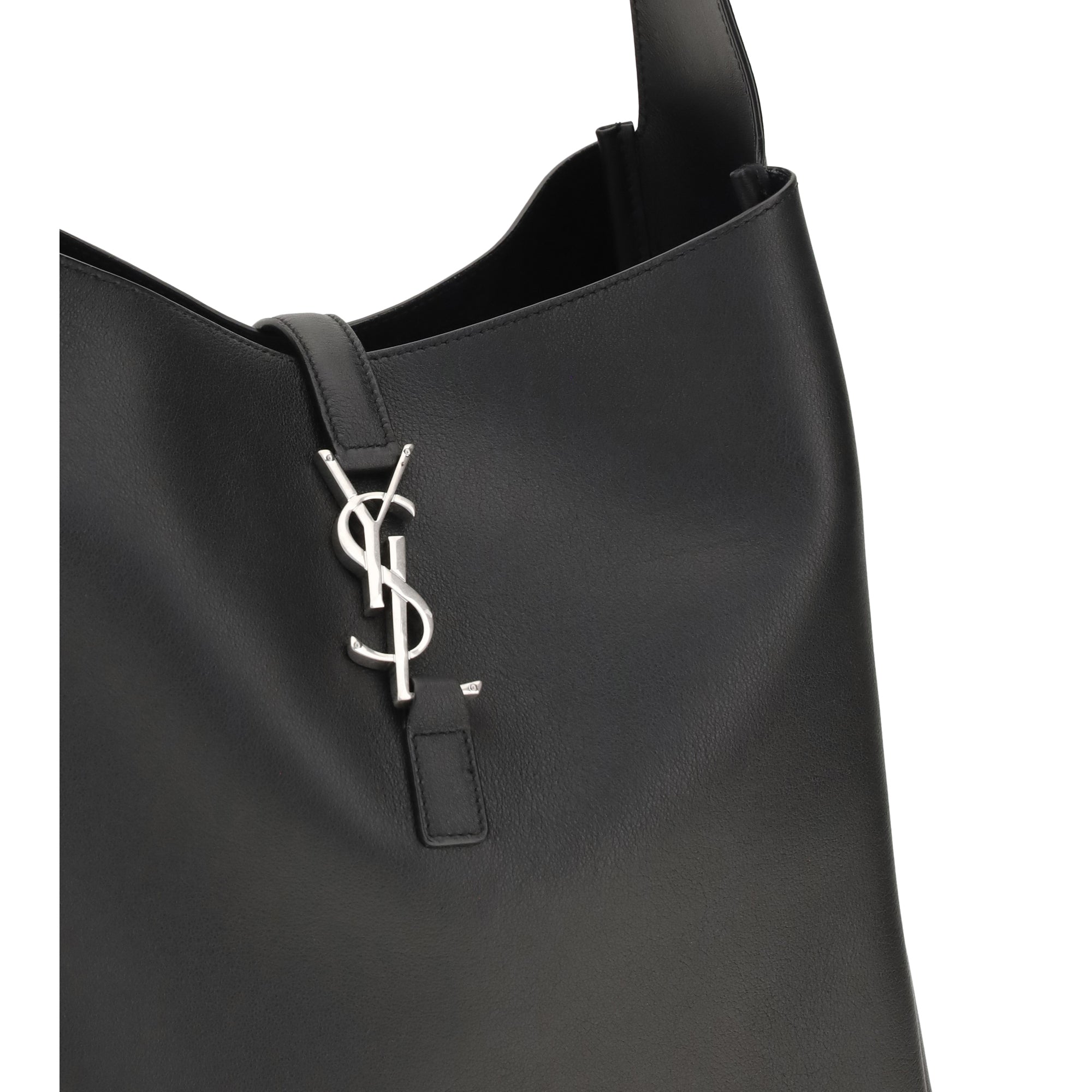 Le 5 à 7 large Shoulder Bag