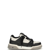 Studio Sneakers