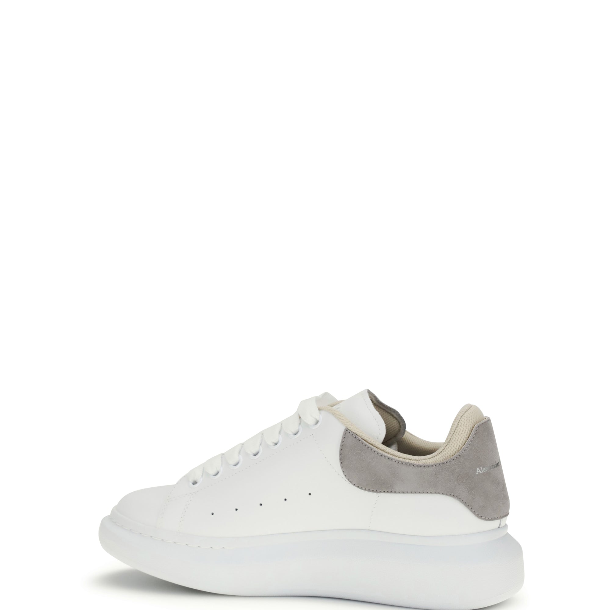 Oversized Sneakers with suede heel tab