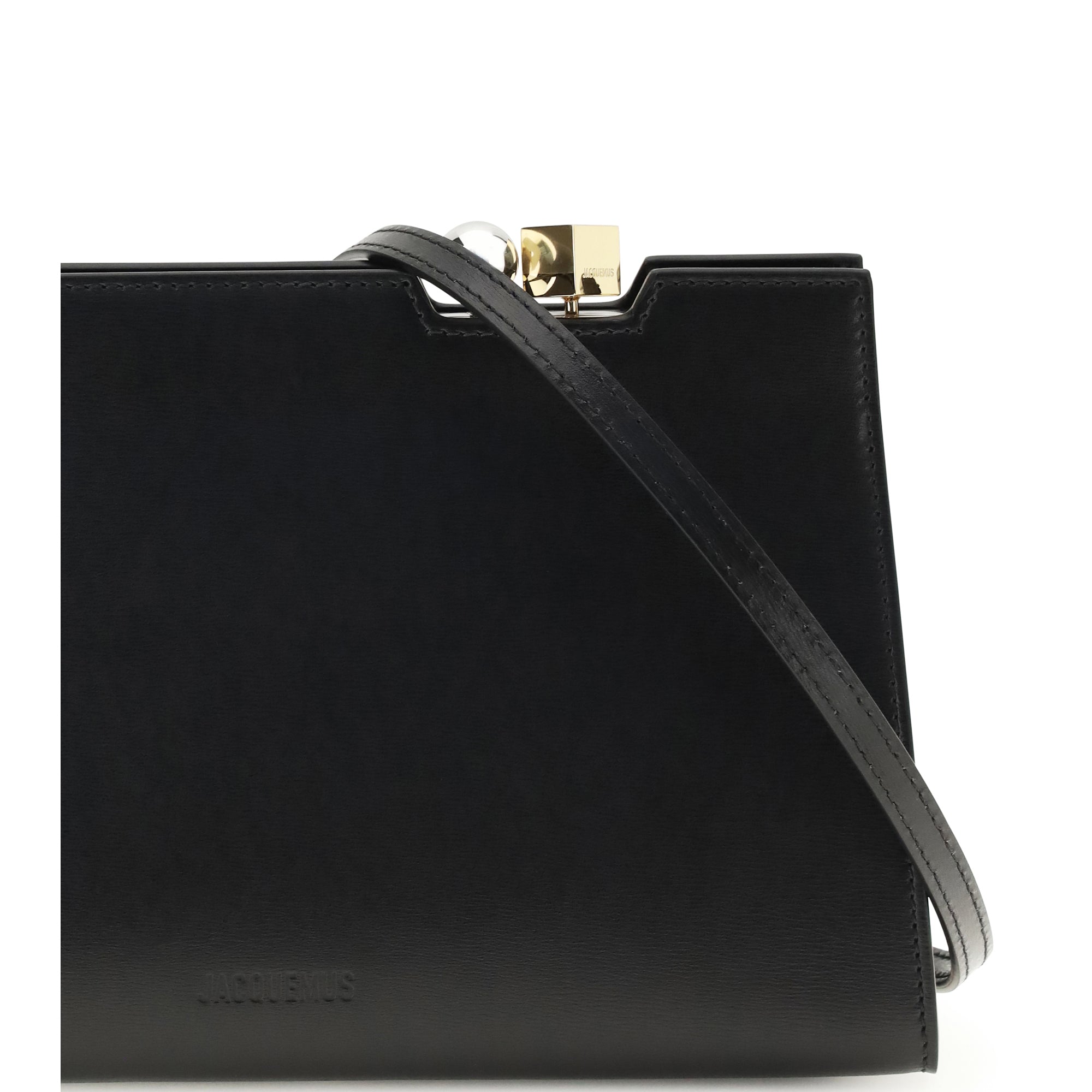 Le Salon Shoulder Bag