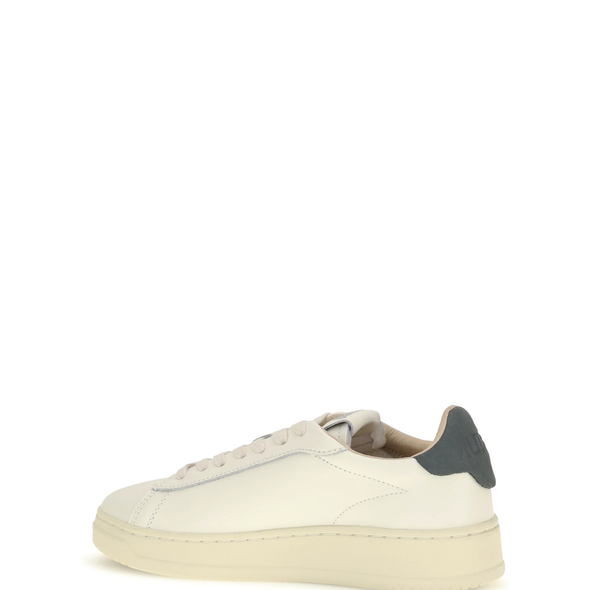 Medalist Low Sneakers