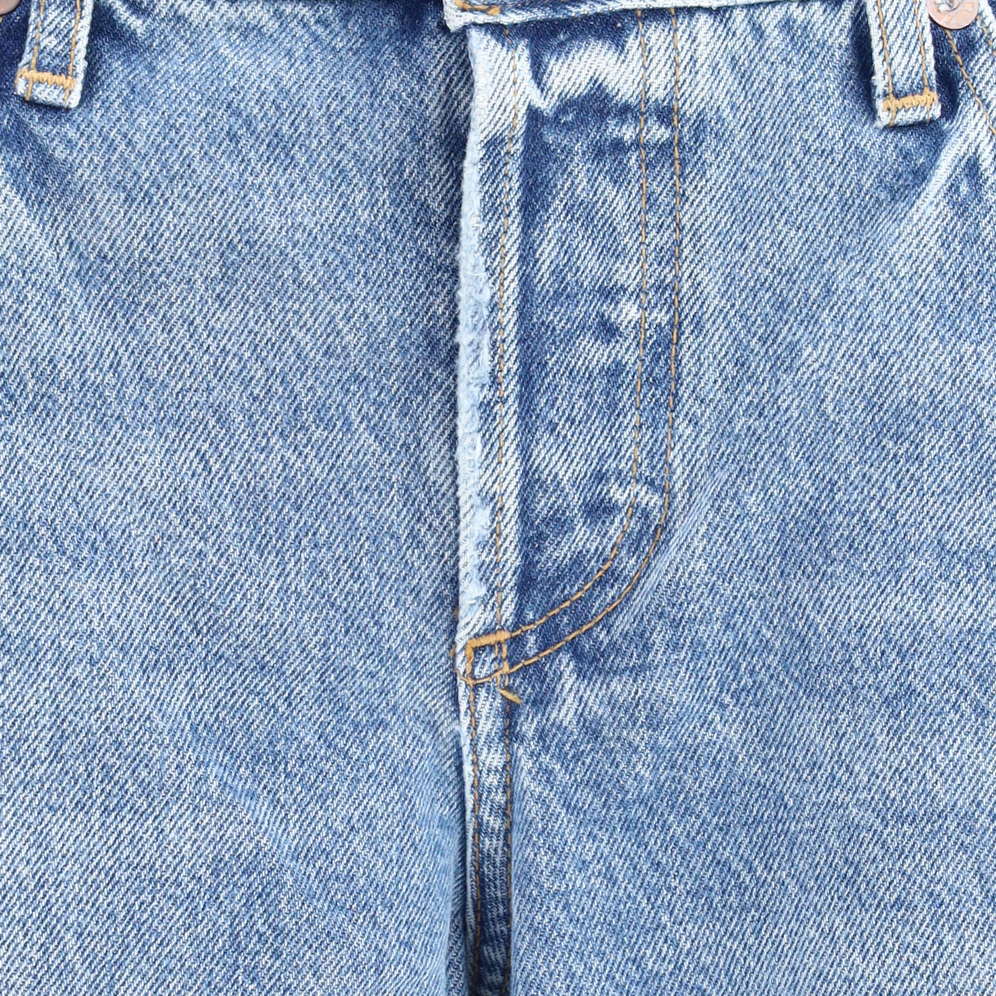 Straight Jeans