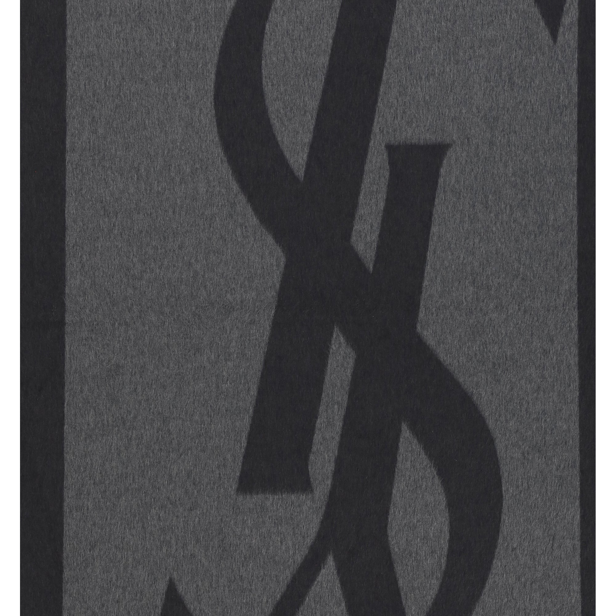Cassandre Scarf