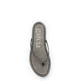 Crystal Flip Flop