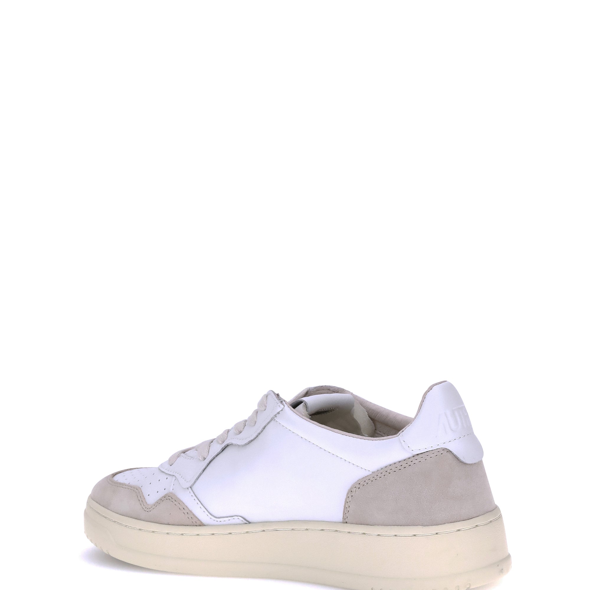 Medalist Low Sneakers