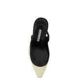 Goga Pumps