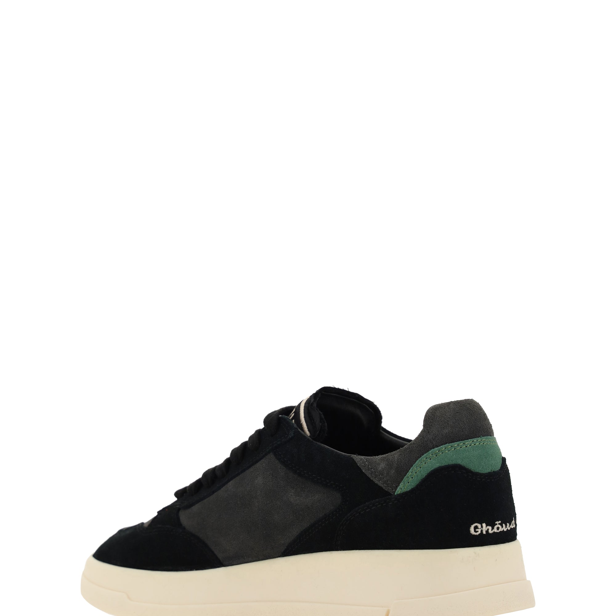 Tweener Sneakers