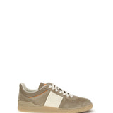 Upvillage Sneakers