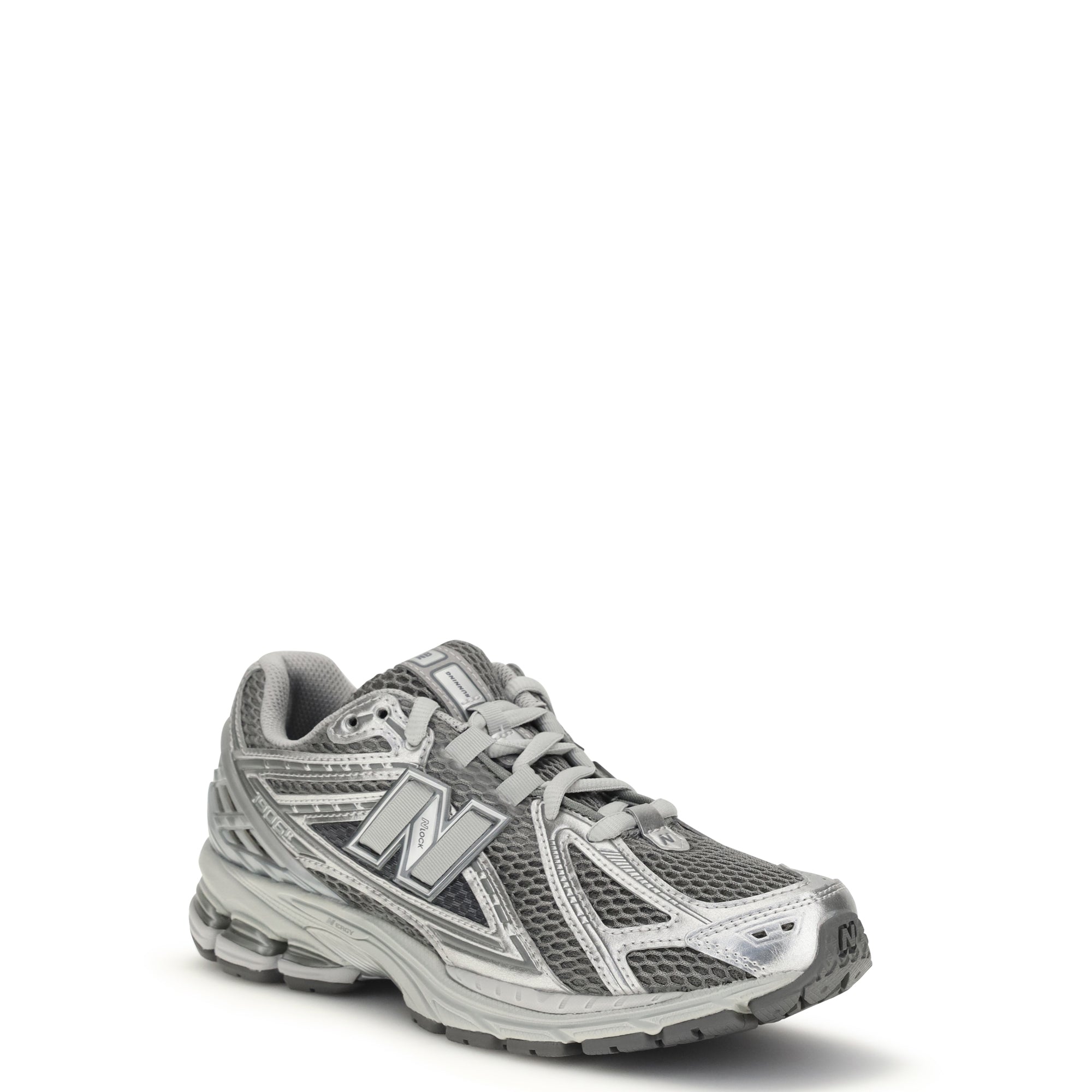 1906R Sneakers