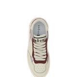 Tweener Sneakers