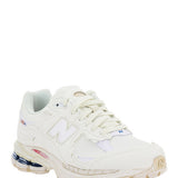 2002R Sneakers