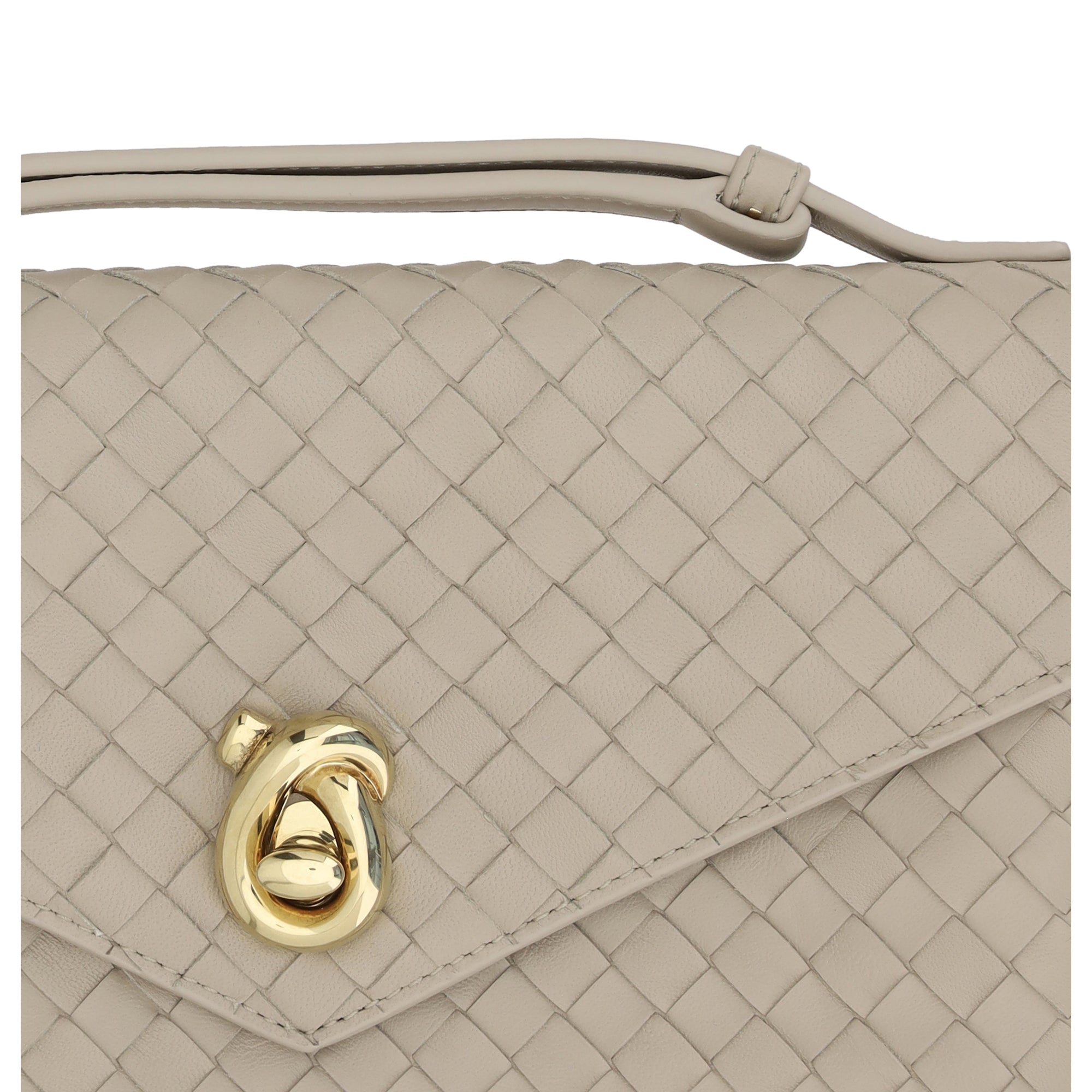 Knot Lock Shoulder Bag