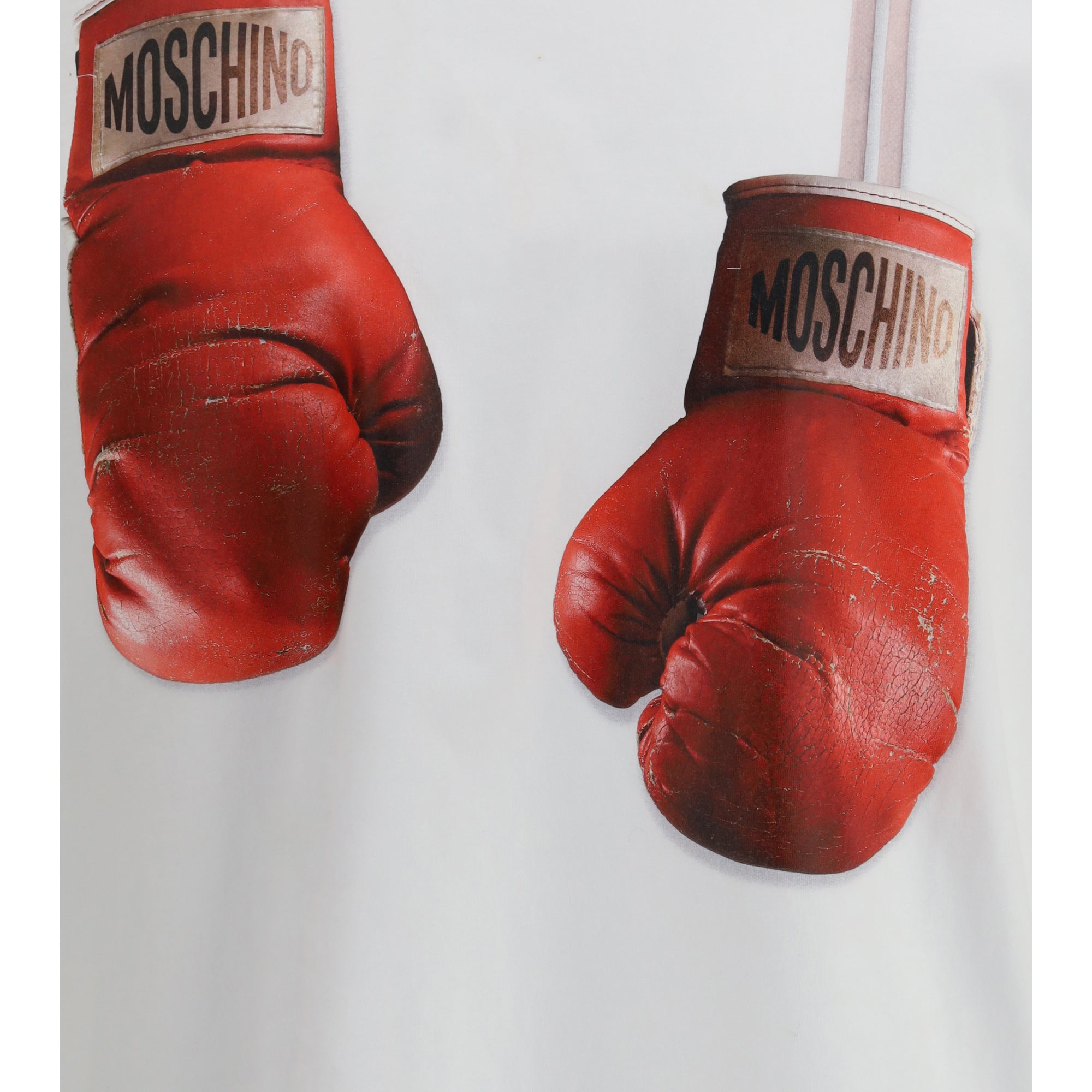 Organic cotton jersey T-shirt with boxing gloves trompe-l’œil print
