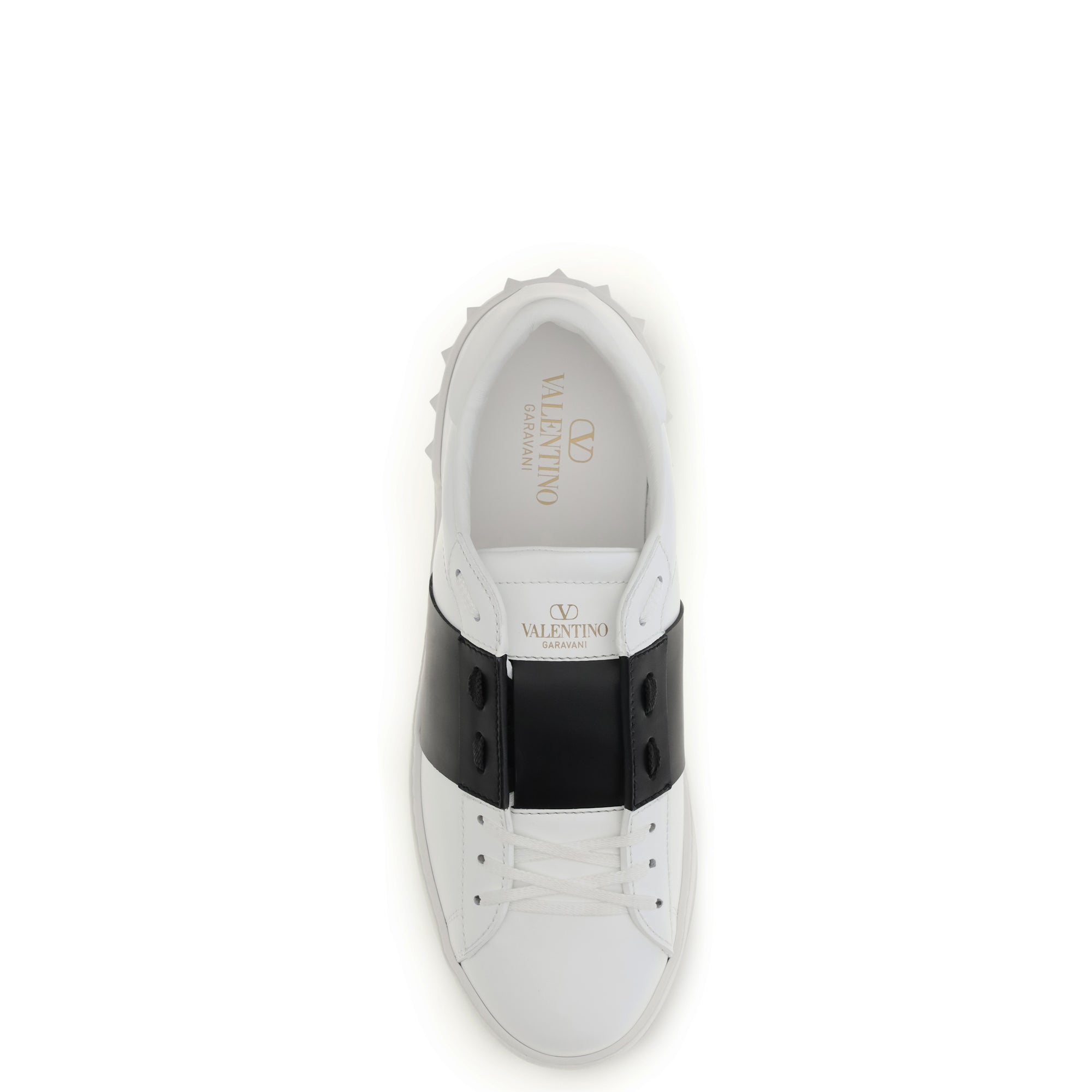 Open Sneakers