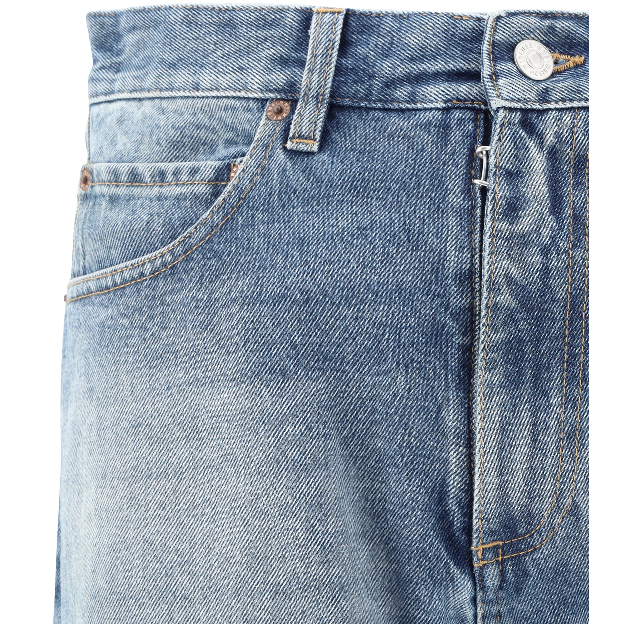 Straight Jeans