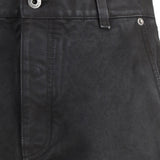 Baggy Jeans with a decorative single belt detail