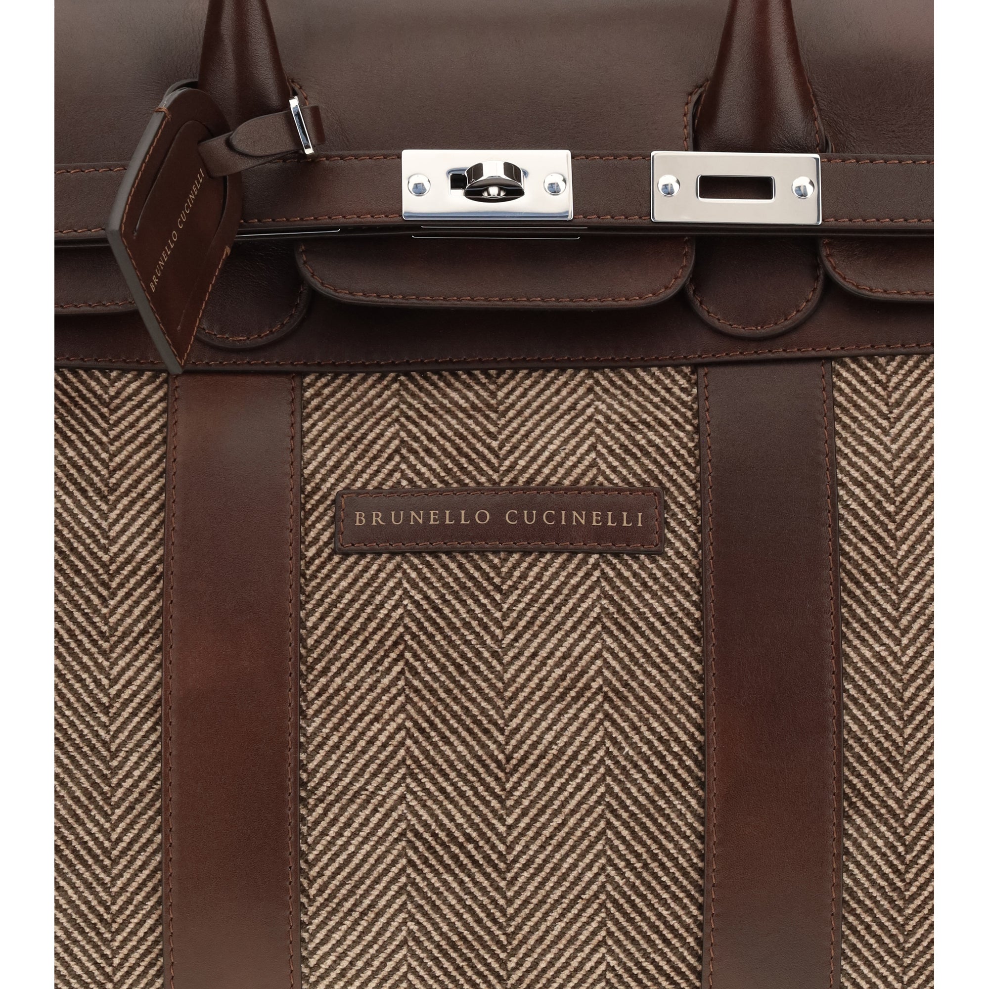 Travel Bag in leather and fabric