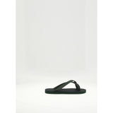 CROSS-TOE FLIP FLOP